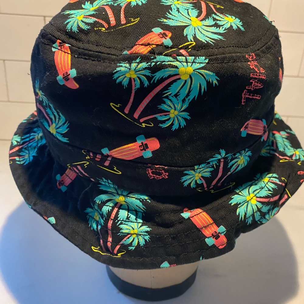 Official Crown of Laurel Multi-Color Bucket Hat - Picture 3 of 5